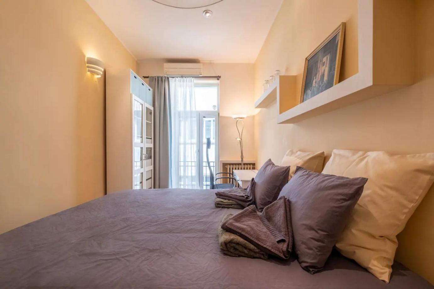 Charming 2Bdr Apartment In Historic Center With Parking Sofia Luaran gambar