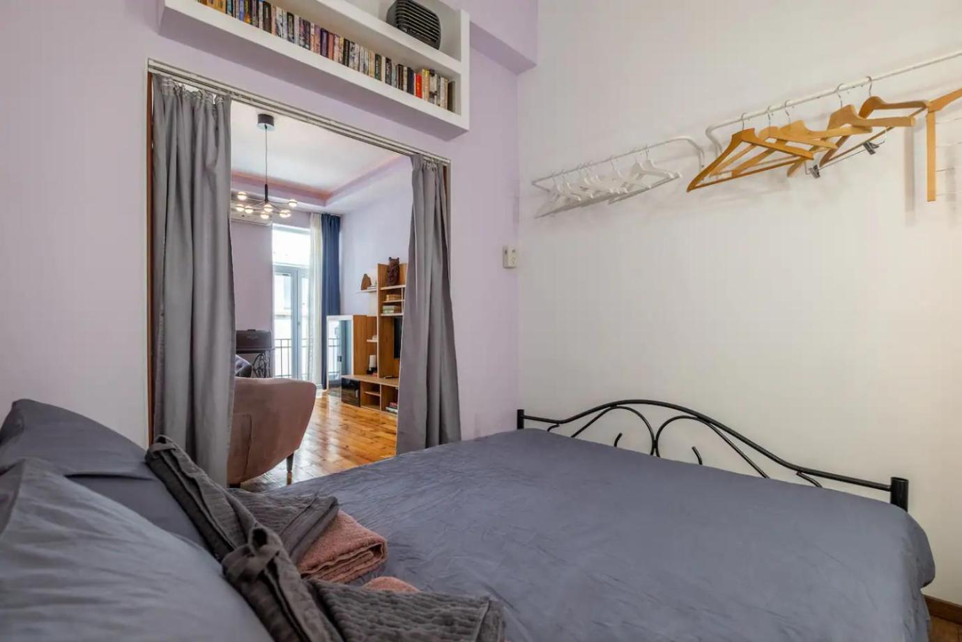 Charming 2Bdr Apartment In Historic Center With Parking Sofia Luaran gambar