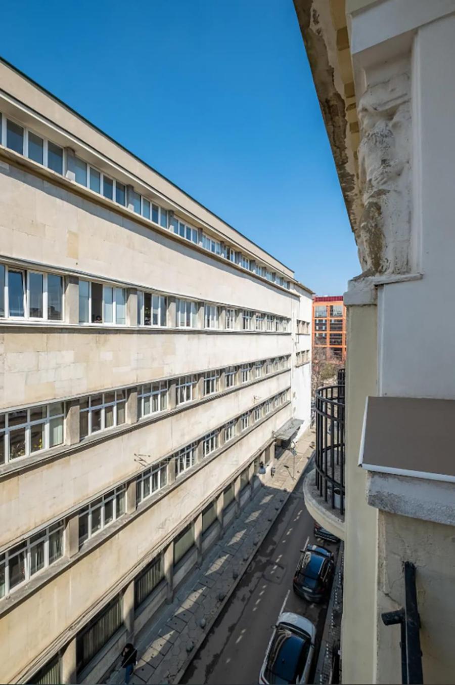Charming 2Bdr Apartment In Historic Center With Parking Sofia Luaran gambar